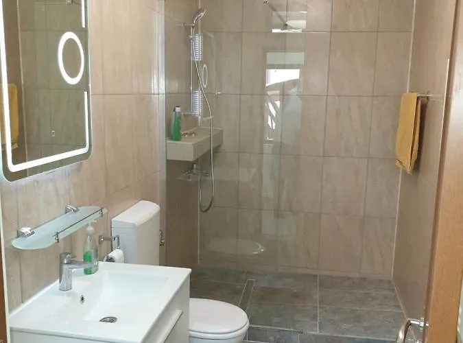 Kogalniceanu House Case de vacanță