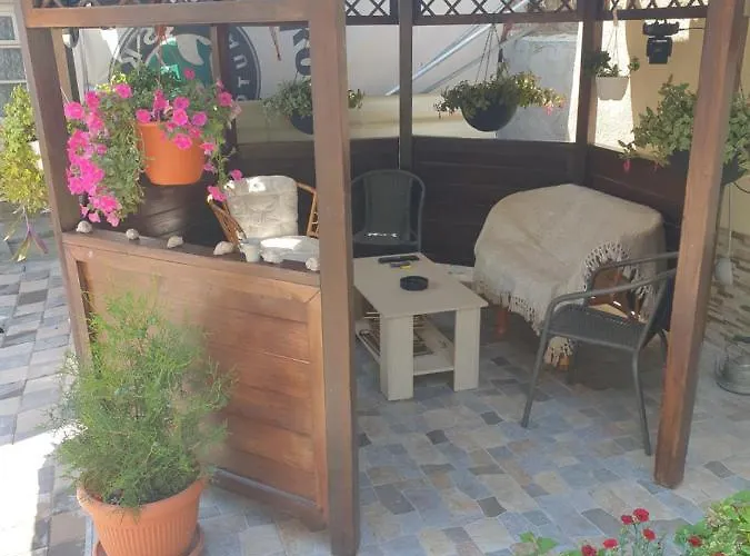 Kogalniceanu House Case de vacanță *