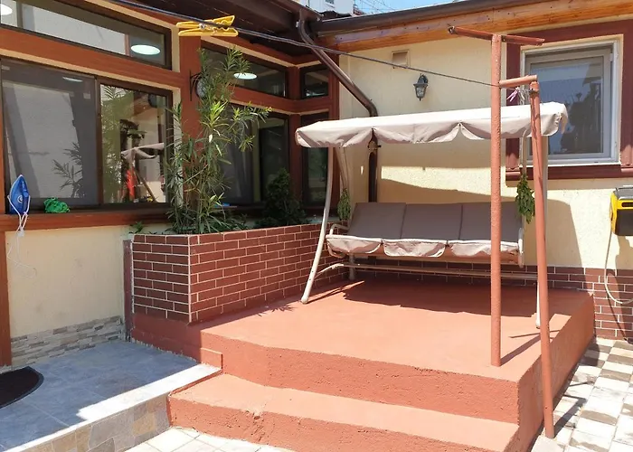 Kogalniceanu House Case de vacanță *